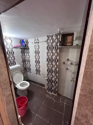 Shree Narayana (P) Guest House