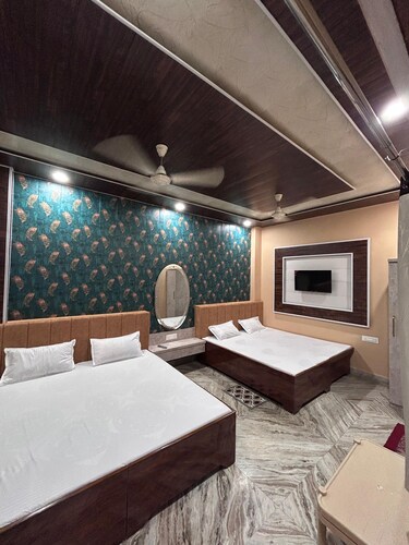 Shree Narayana (P) Guest House